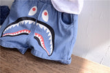 Basic summer shorts Shark print
