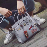 POP fashion handbag